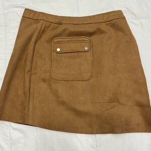 Crystal Kobe Faux Suede Mini Skirt Size XL Camel Tan Pocket Detail